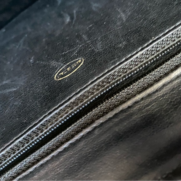 Vintage Chanel bag! - Picture 6 of 16